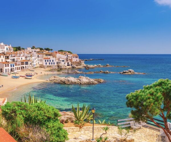 The U.S. Is No Longer The World’s 2nd Favorite Destination: European Country Takes Over Again