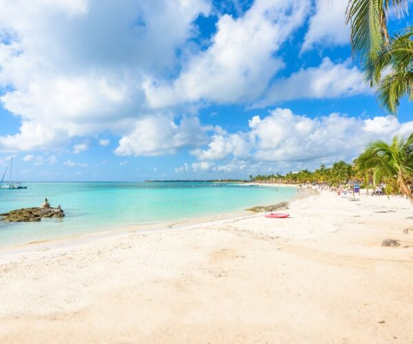 3 Cancun & Area Beaches With Less Sargassum Seaweed This Summer